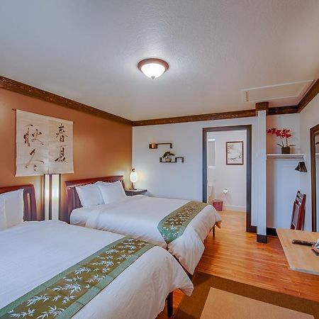 Tao'S Inn West Yellowstone Exteriör bild
